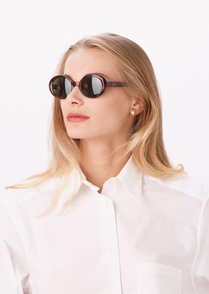 長浜市のヘアサロンでヘアアレンジを依頼